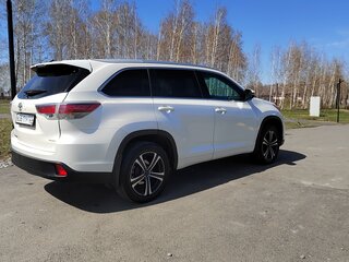 2014 Toyota Highlander III (XU50), белый, 2600000 рублей, вид 3