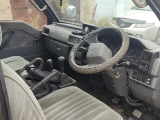 1992 Mitsubishi Delica III, серый, 850000 рублей, вид 4