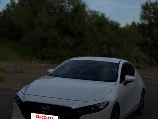 2020 Mazda 3 IV (BP), белый, 1950000 рублей, вид 2