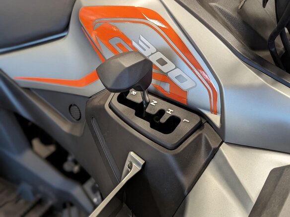 2026 Loncin XWolf 300 Max, серый, 485000 рублей - вид 8
