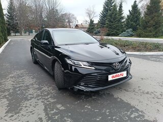 2018 Toyota Camry VIII (XV70), чёрный, 2850000 рублей, вид 3