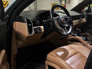 2020 Porsche Cayenne III, голубой, 7200000 рублей, вид 4