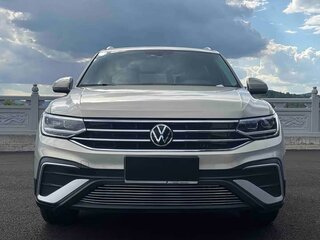 2022 Volkswagen Tiguan II Рестайлинг, белый, 1850999 рублей, вид 2