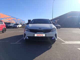 2020 Kia Rio IV, белый, 1000050 рублей, вид 2