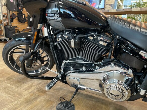 2021 Harley-Davidson Sport Glide, чёрный, 2350000 рублей - вид 11