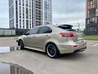 2008 Mitsubishi Lancer X, бежевый, 550000 рублей, вид 3