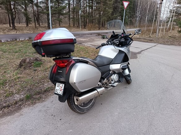 2008 Honda NT700V Deauville, серебристый, 430000 рублей - вид 3