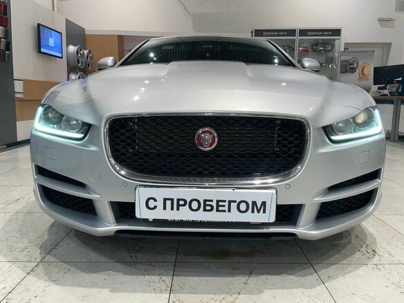 2016 Jaguar XE I, серебристый, 1935000 рублей - вид 1