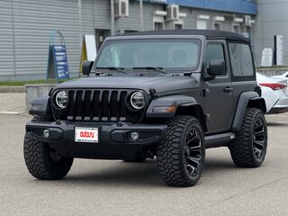 2021 Jeep Wrangler IV (JL), серый, 6500000 рублей, вид 1