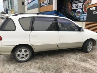 1995 Toyota Ipsum I (M10), белый, 430000 рублей, вид 4