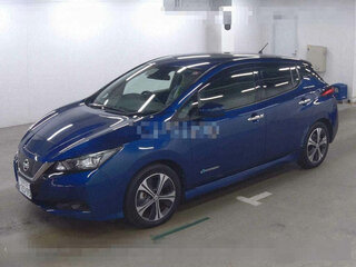 2018 Nissan Leaf II (ZE1), синий, 1600000 рублей, вид 1