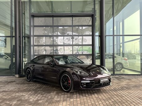 Porsche Panamera II