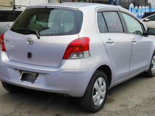 2008 Toyota Vitz II (XP90), серый, 599000 рублей, вид 3