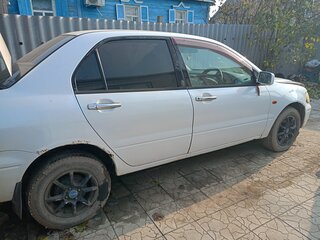 2001 Mitsubishi Lancer Cedia IX, белый, 130000 рублей, вид 2