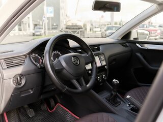 2019 Skoda Octavia III (A7) Рестайлинг, белый, 1798000 рублей, вид 5