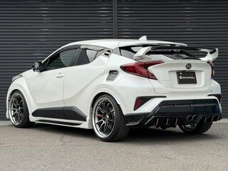 2023 Toyota C-HR I Рестайлинг, белый, 1840055 рублей, вид 5