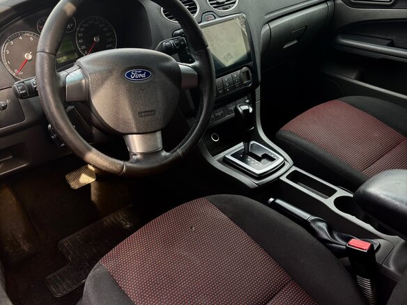 2005 Ford Focus II, красный, 375000 рублей - вид 8