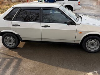 2004 Lada (ВАЗ) 21099, серебристый, 430000 рублей, вид 2