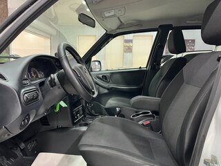 2023 Lada (ВАЗ) Niva Travel I, белый, 1248000 рублей, вид 5