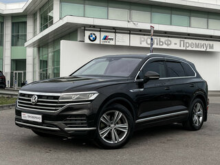 2019 Volkswagen Touareg III, коричневый, 4629000 рублей, вид 1