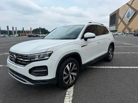 Volkswagen Tayron I