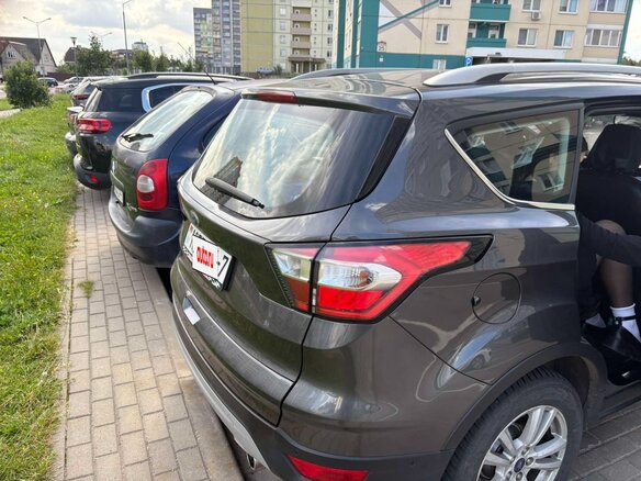 2018 Ford Kuga II Рестайлинг, серебристый, 1590000 рублей - вид 5