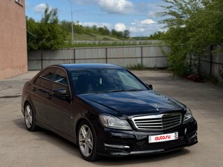2012 Mercedes-Benz C-Класс 200 III (W204) Рестайлинг, чёрный, 1750000 рублей, вид 3