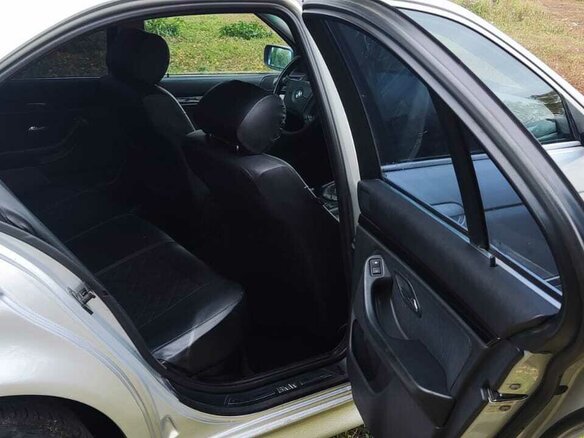1999 BMW 5 серии 520i IV (E39), серебристый, 510000 рублей - вид 5