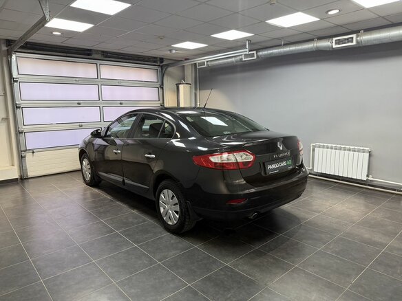 2012 Renault Fluence I, чёрный - вид 3