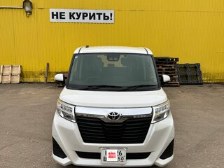 2019 Toyota Roomy I, белый, 990000 рублей, вид 3