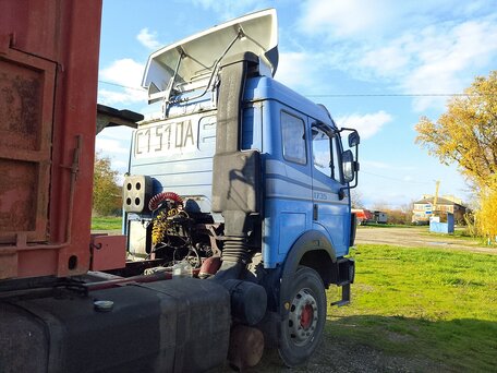 1991 Mercedes-Benz Actros, синий, 380000 рублей, вид 4