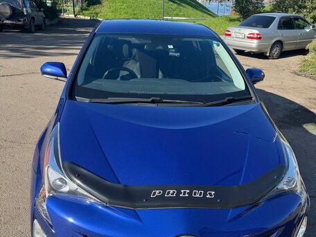 2016 Toyota Prius IV (XW50), синий, 1700000 рублей, вид 1
