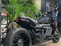 2024 Triumph Rocket III, серый, 3250000 рублей - вид 5