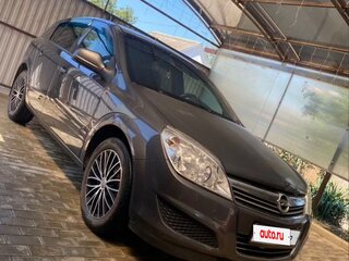 2011 Opel Astra H Рестайлинг, серый, 447000 рублей, вид 2