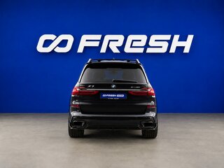 2022 BMW X7 40i I (G07), чёрный, 7778077 рублей, вид 4