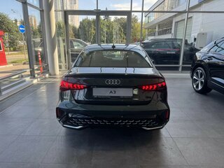 2026 Audi A3L 35 TFSI IV (8Y) Рестайлинг, зелёный, 4450000 рублей, вид 5