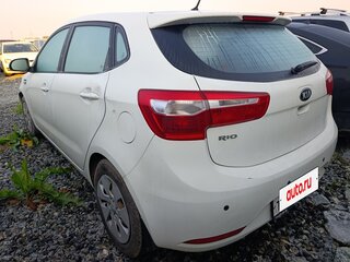 2014 Kia Rio III, белый, 500000 рублей, вид 4