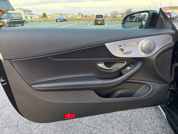 2017 Mercedes-Benz C-Класс 180 IV (W205), чёрный, 1749027 рублей - вид 13