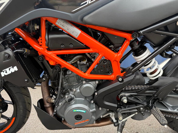 2023 KTM 390 Duke, красный, 550000 рублей - вид 28