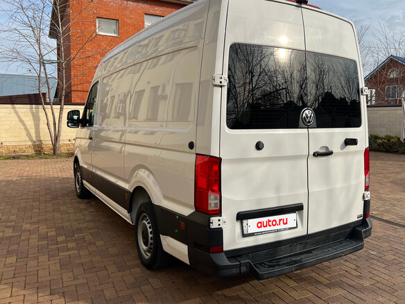 2018 Volkswagen Crafter, белый, 3890000 рублей - вид 2