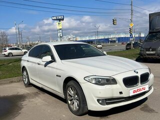 2013 BMW 5 серии 520i VI (F10/F11/F07), белый, 1390000 рублей, вид 1