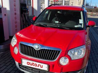 2013 Skoda Yeti I, красный, 670000 рублей, вид 2