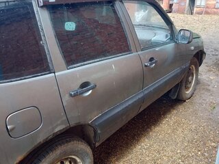 2004 Chevrolet Niva I, серый, 300000 рублей, вид 3