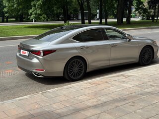 2018 Lexus ES 350 VII, серый, 4100000 рублей, вид 2