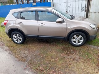 2012 Nissan Qashqai I Рестайлинг, коричневый, 880000 рублей, вид 3