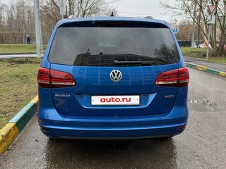 2019 Volkswagen Sharan II Рестайлинг, синий, 3450000 рублей, вид 4