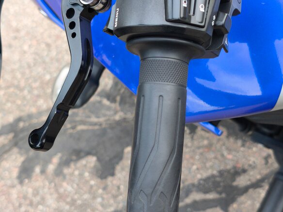 2017 Yamaha MT-09 Tracer (FJ-09), синий, 830000 рублей - вид 15