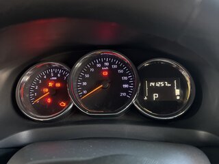 2020 Renault Logan II Рестайлинг, белый, 750000 рублей, вид 3