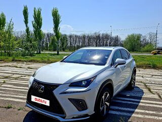 2021 Lexus NX 300 I Рестайлинг, белый, 3500000 рублей, вид 1