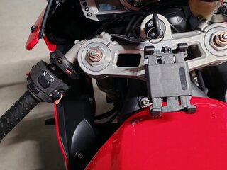 2010 Triumph Daytona 675, красный, 760000 рублей, вид 5